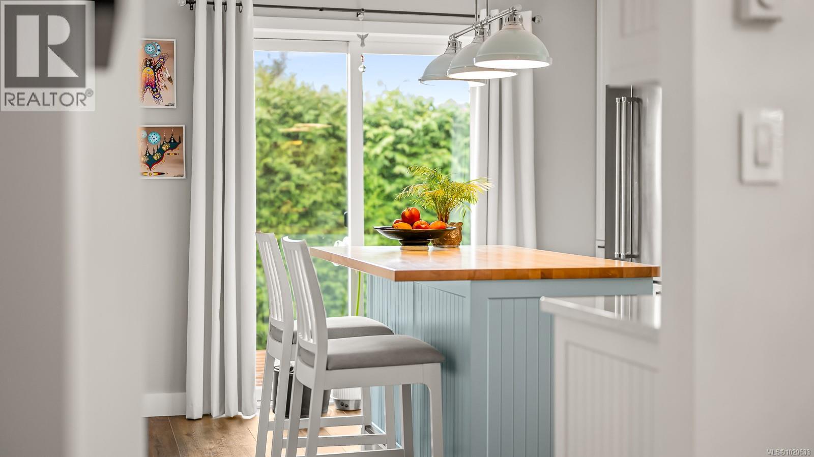 1891 WHISTLER WAY - 16