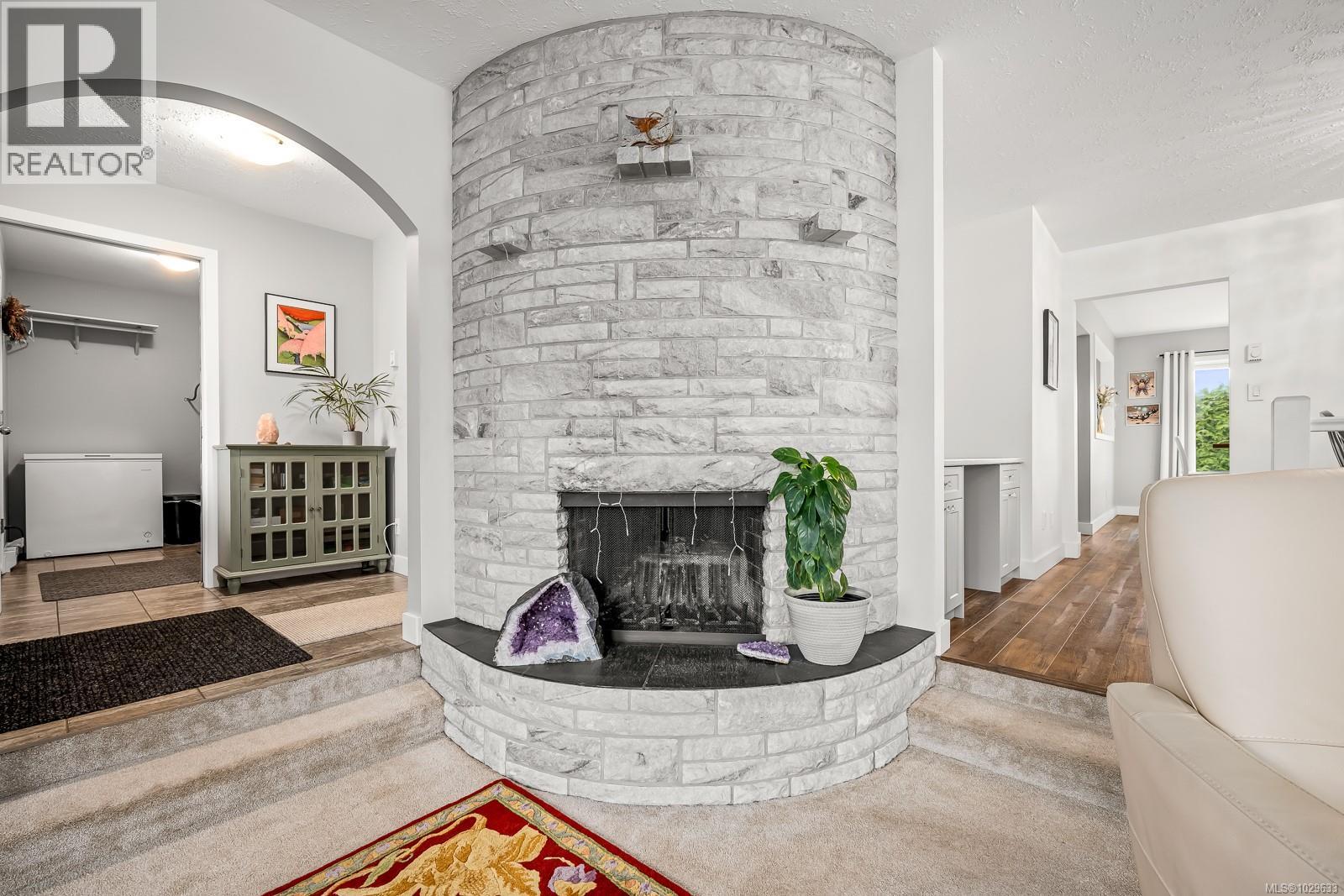 1891 WHISTLER WAY - 23