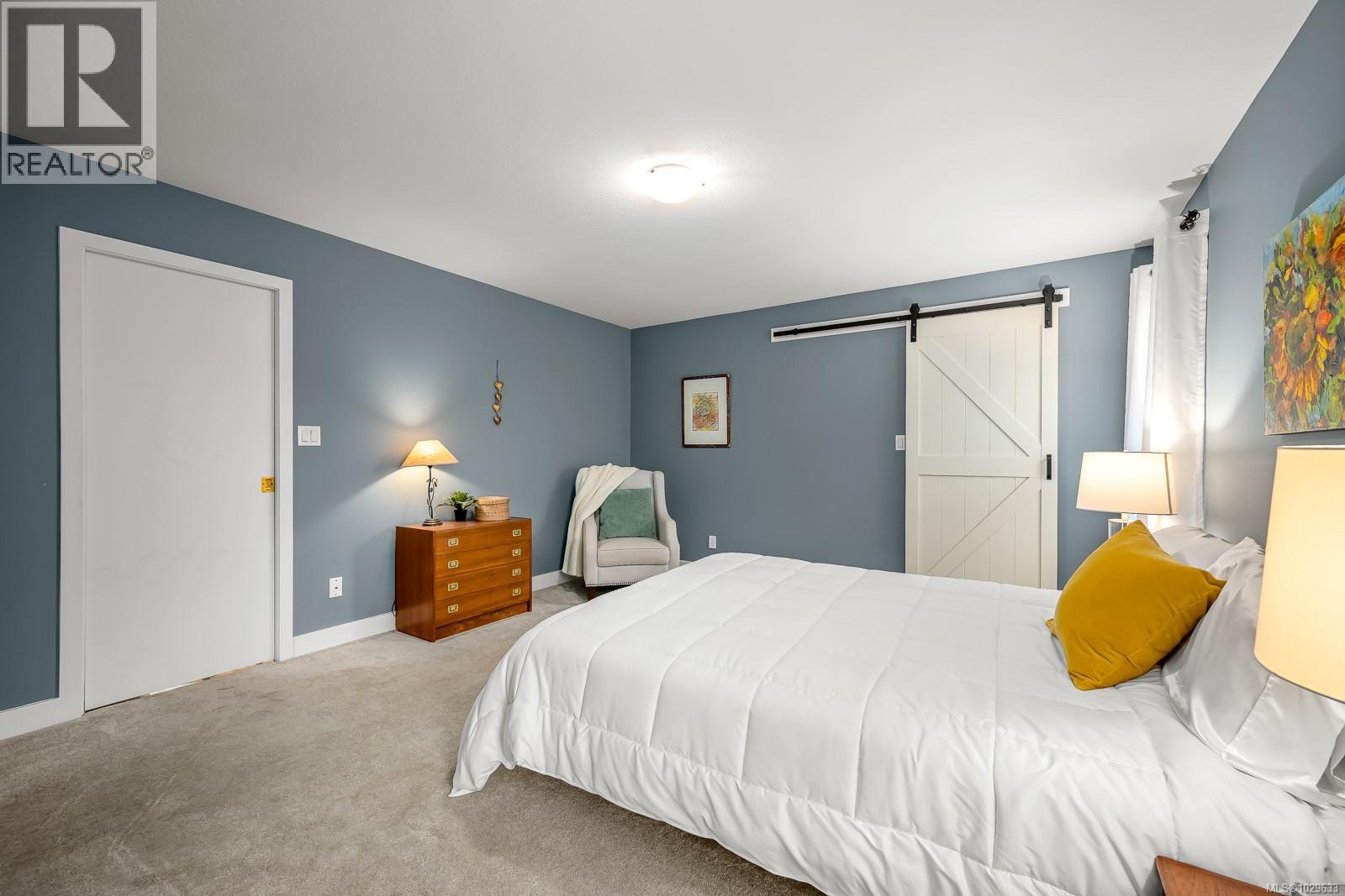 1891 WHISTLER WAY - 35