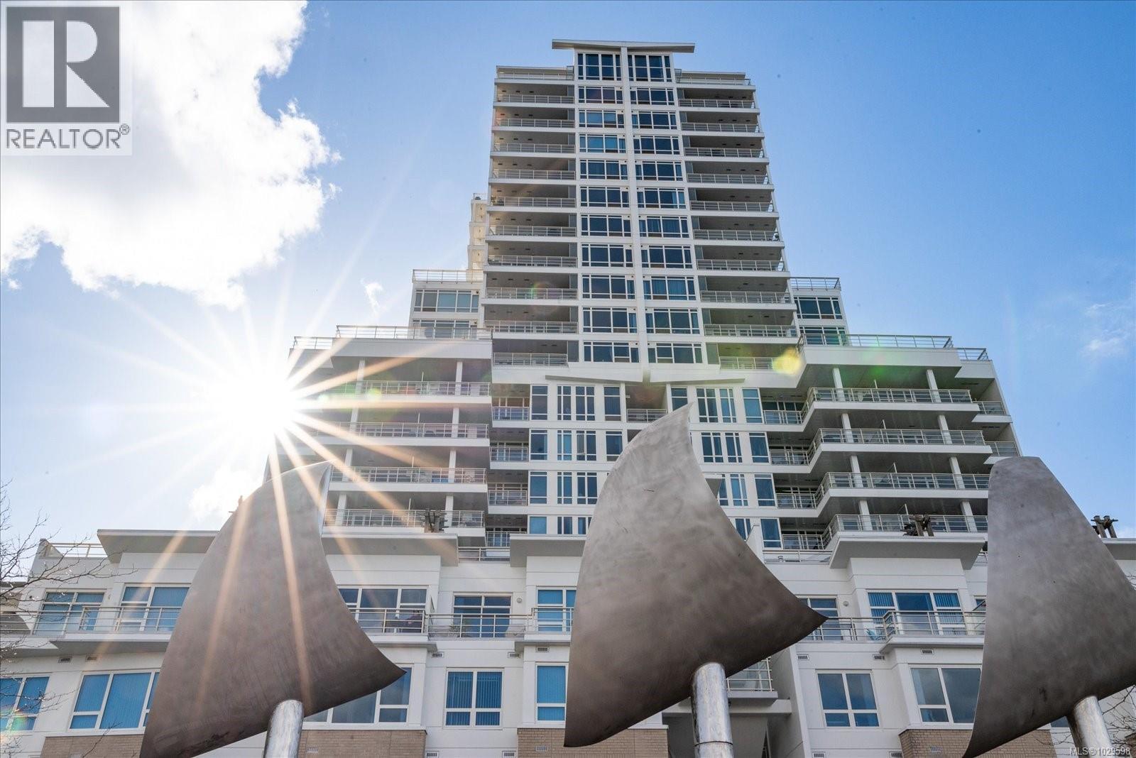 #TH10 38 FRONT ST - Image 2