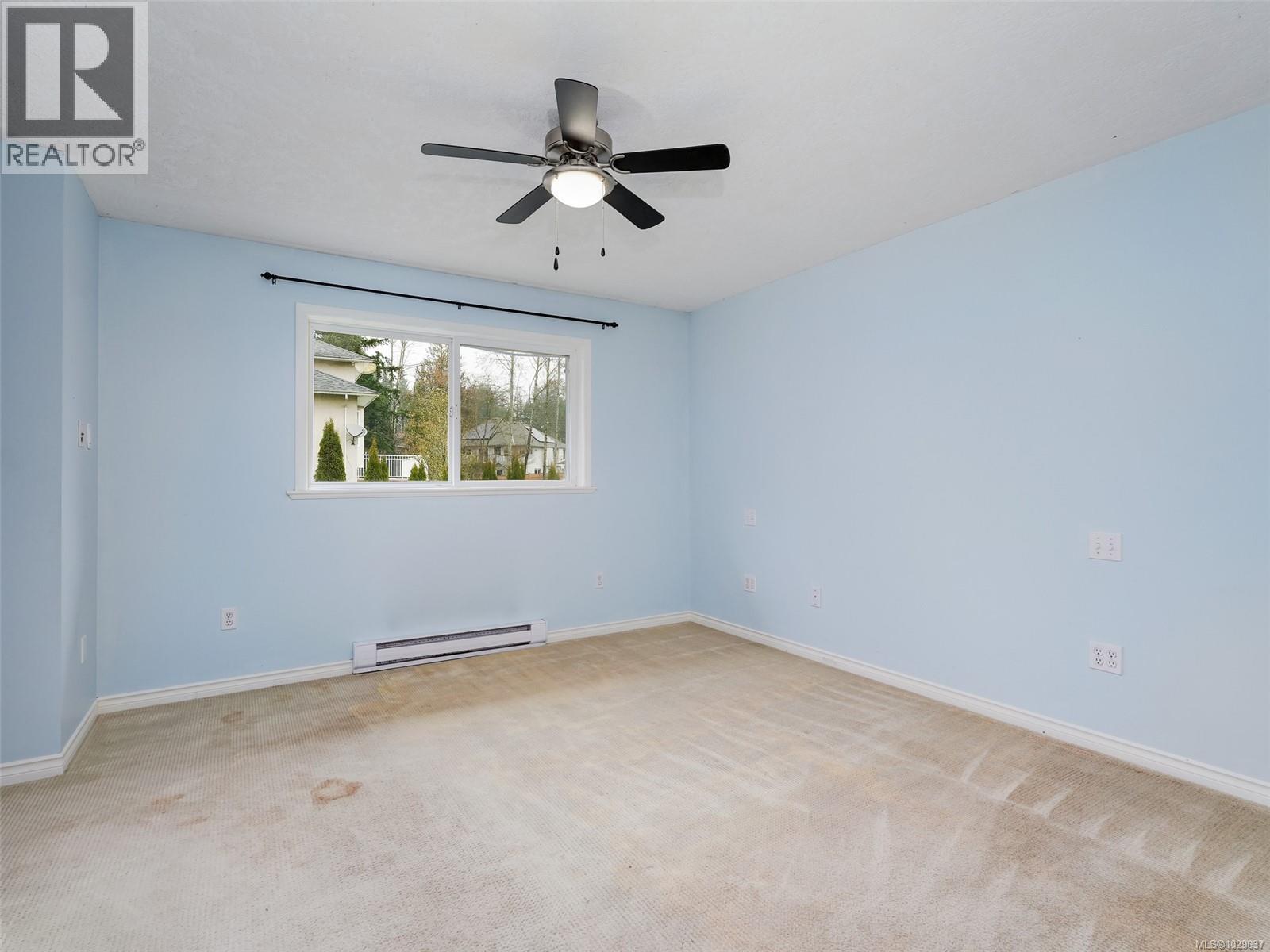 3525 HIDDEN OAKS CRES - 12