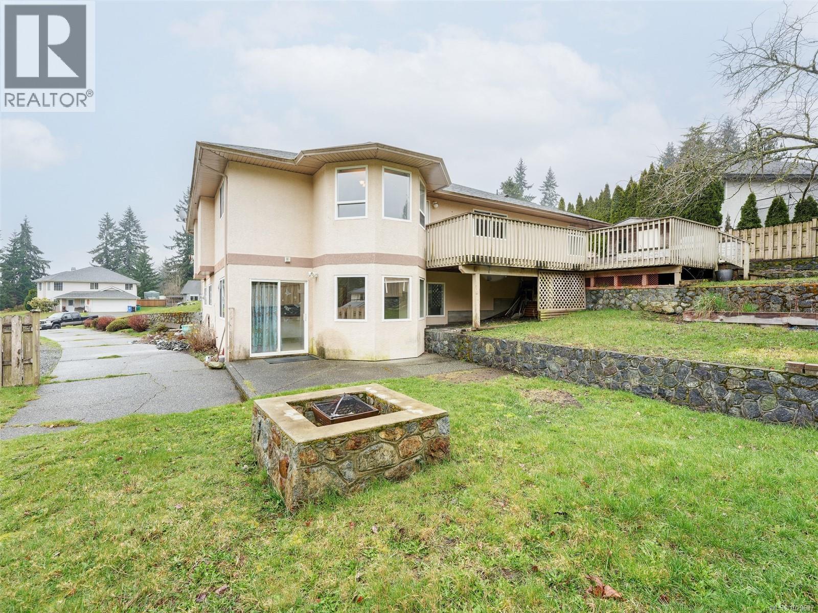 3525 HIDDEN OAKS CRES - 25