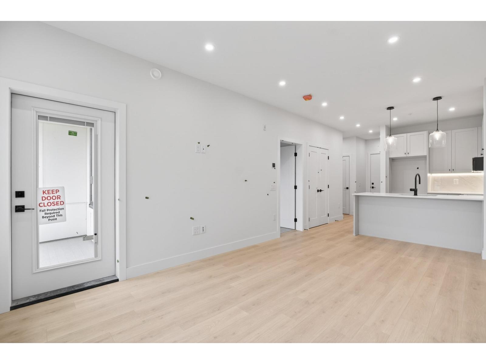 506 46185 THOMAS Road - photo 2