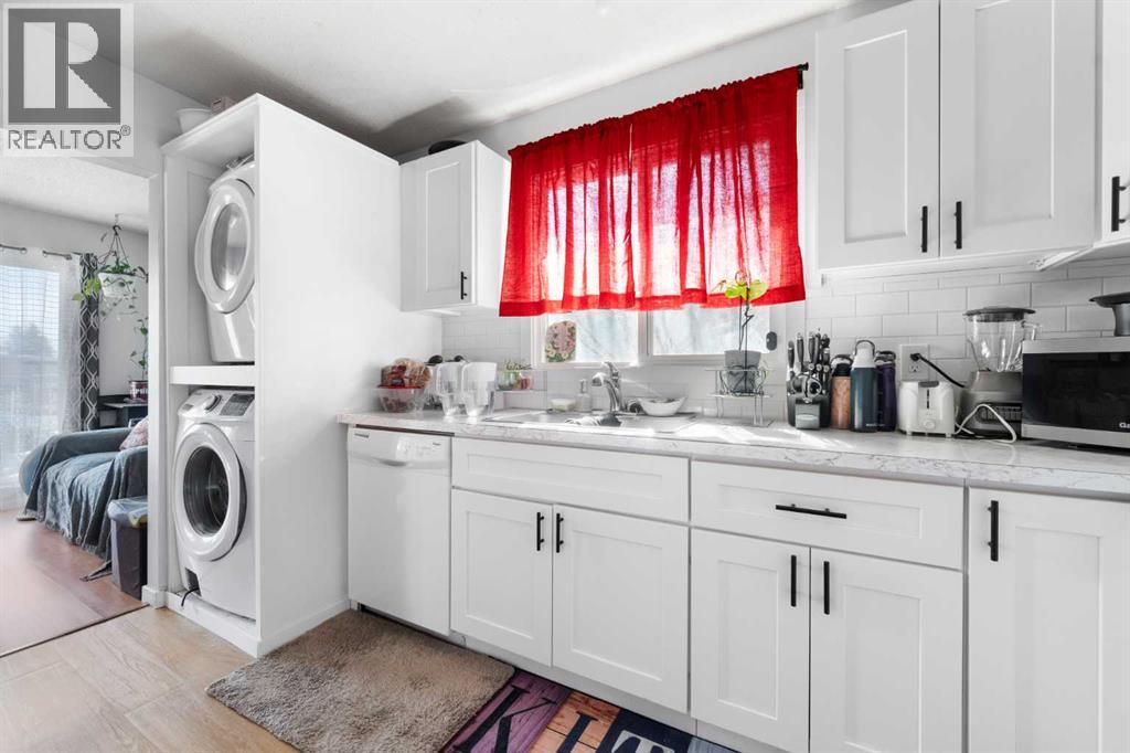 Single Family House Bi-level for Sale in   Street SE Forest Lawn Calgary 