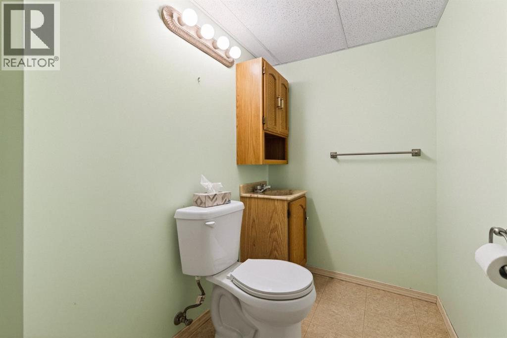 Single Family House Bungalow for Sale in  Queensland Drive SE Queensland Calgary 