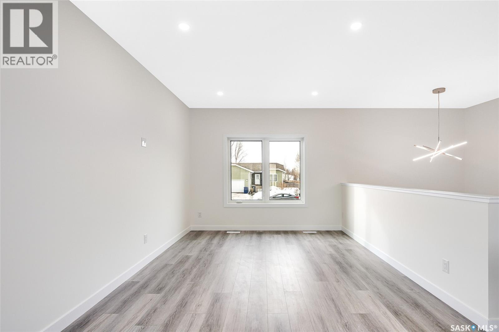 129 McDonald STREET — photo 13