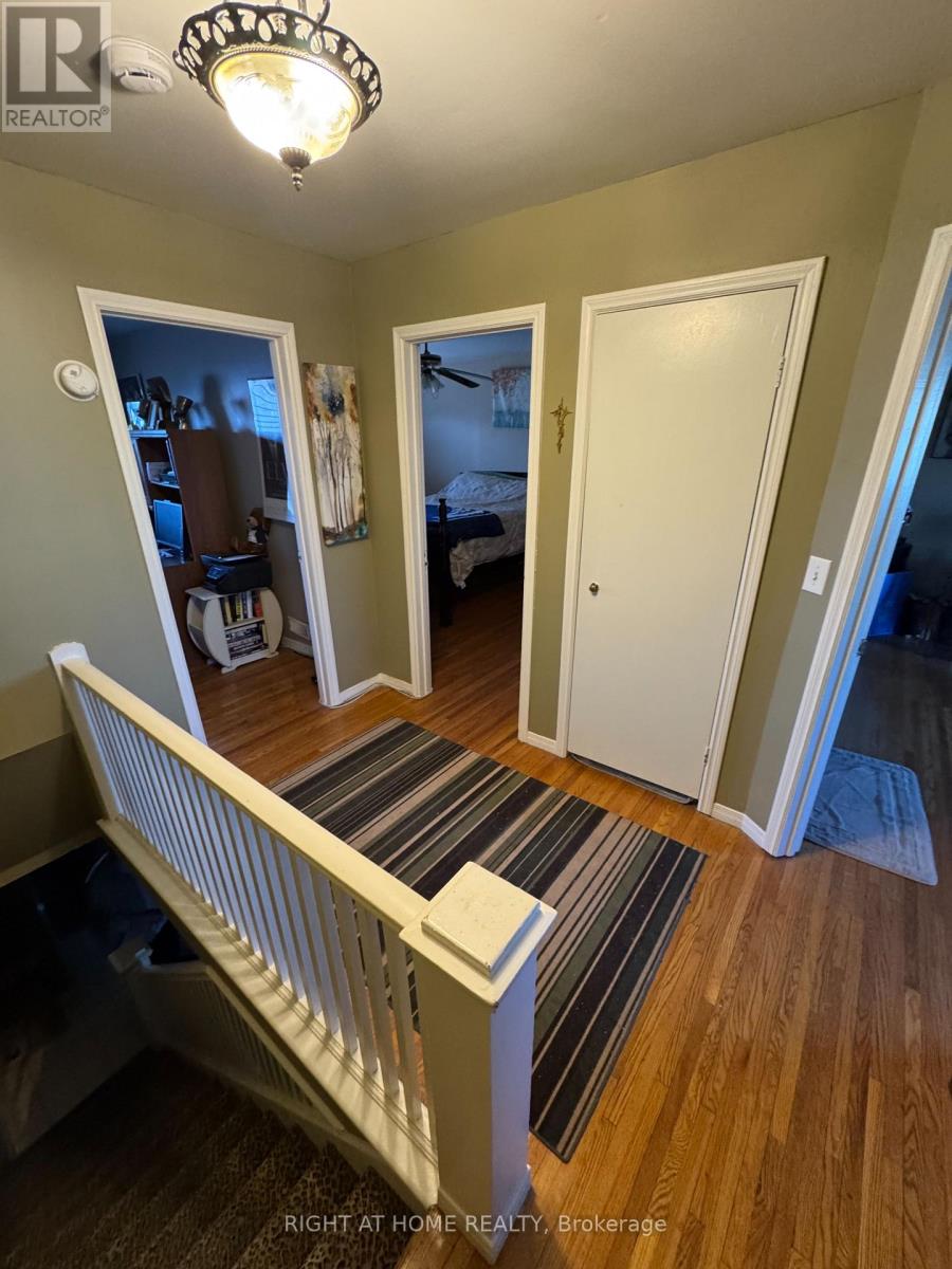 655-91 GILES BOULEVARD - 18