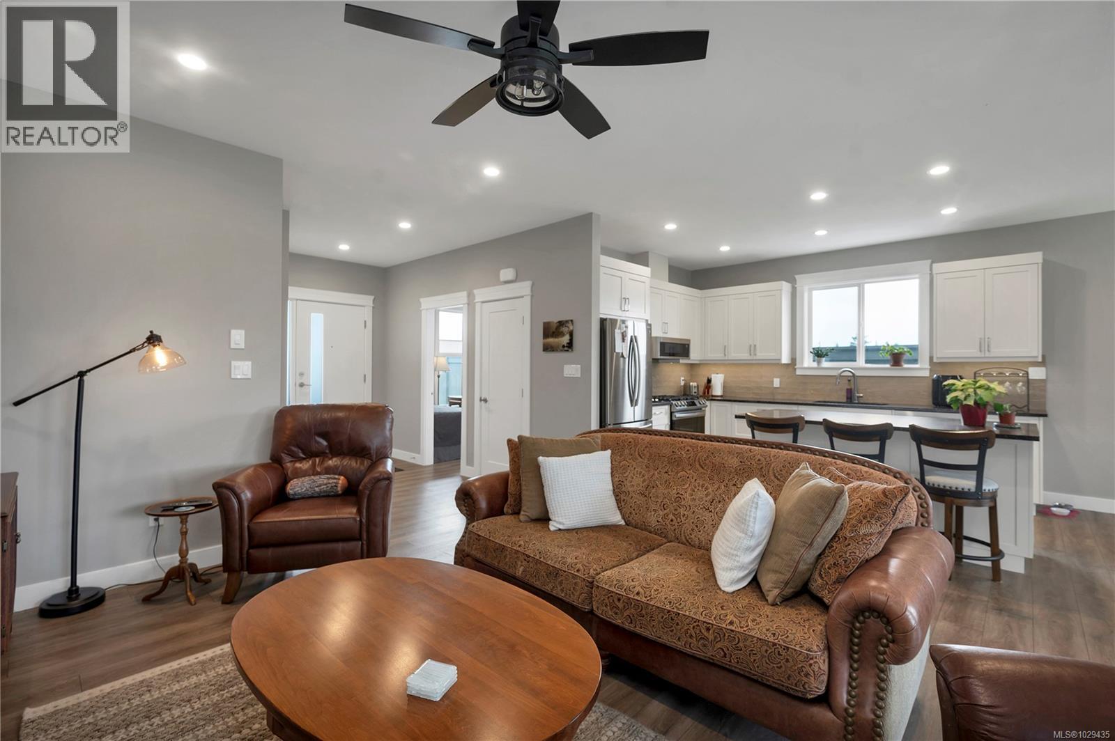 #9 2161 EVERGREEN RD - 22