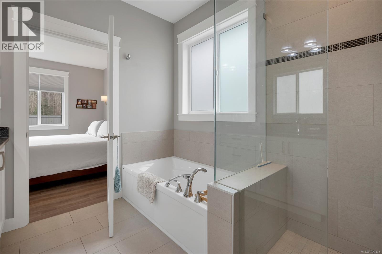 #9 2161 EVERGREEN RD - 30