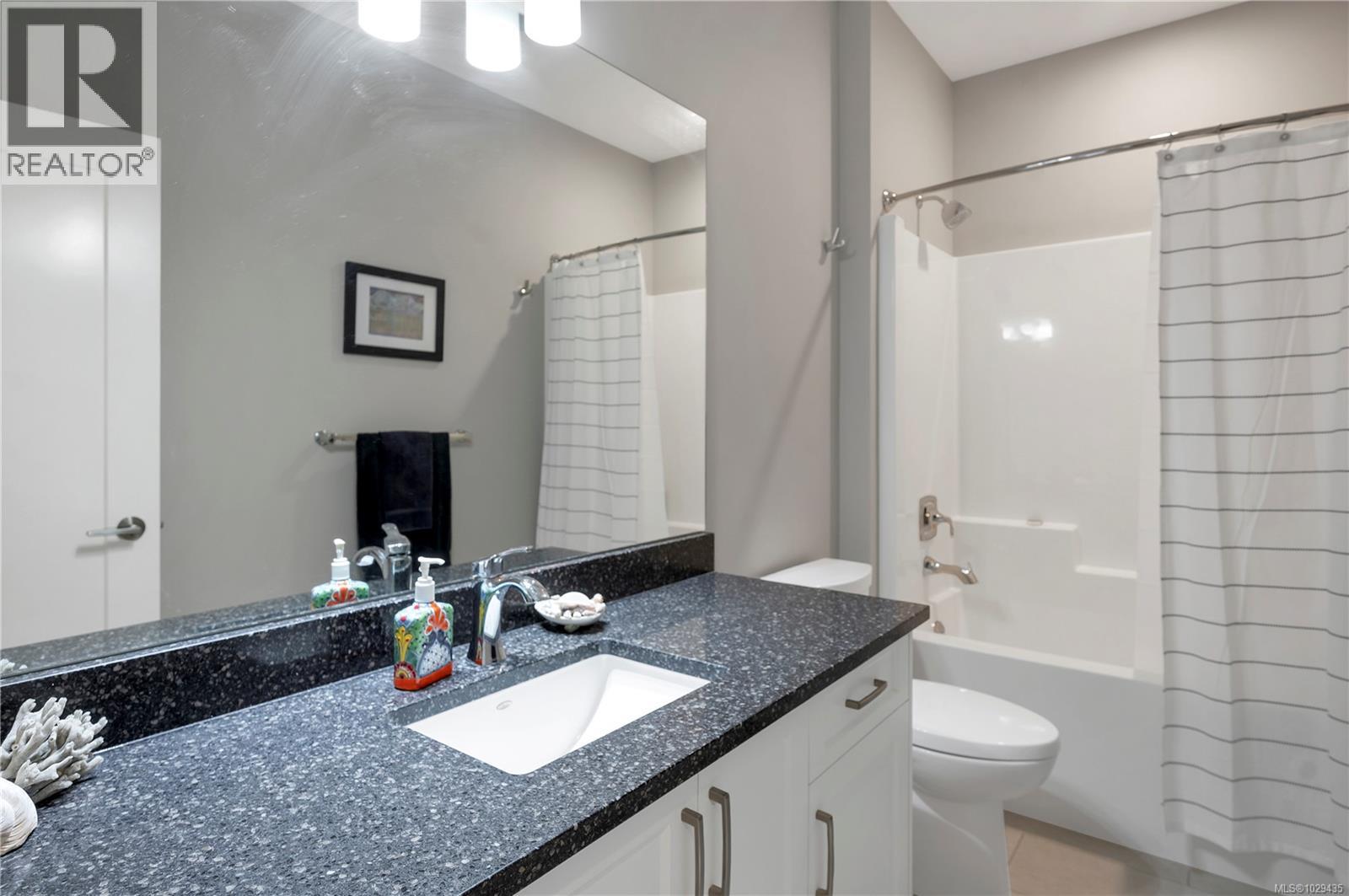 #9 2161 EVERGREEN RD - 40