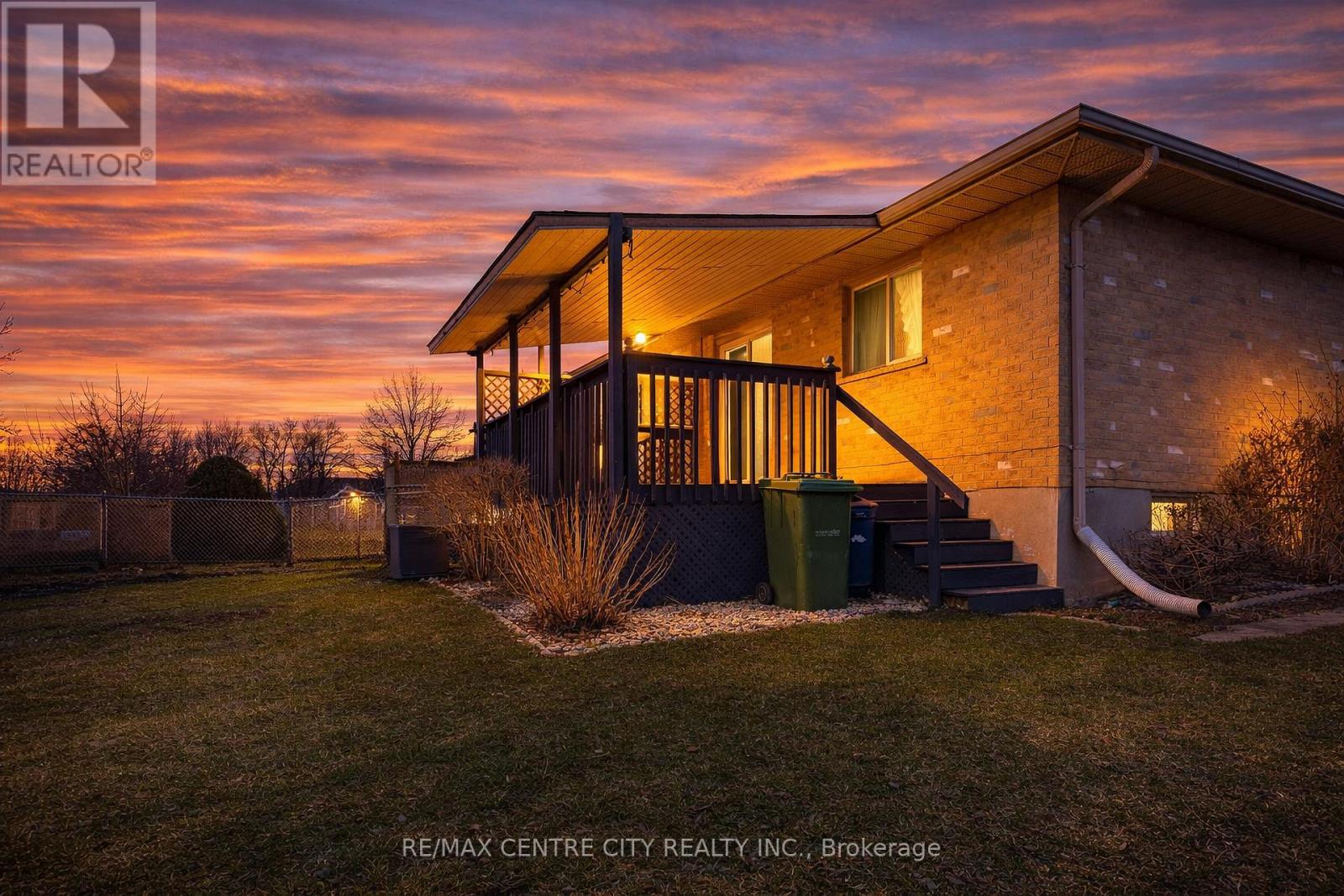 14 JUNO DRIVE - 24