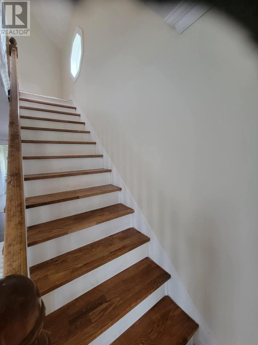 Property 4 of 18 of 26 Windsor Avenue