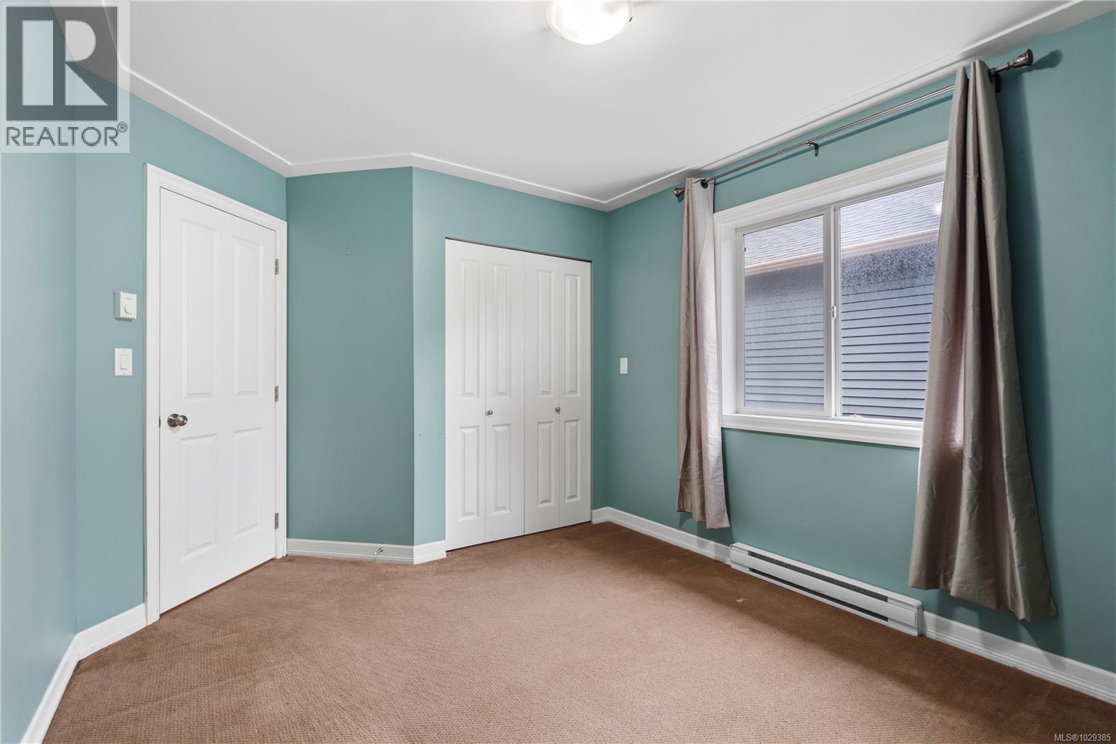 1076 JENKINS AVE - 27