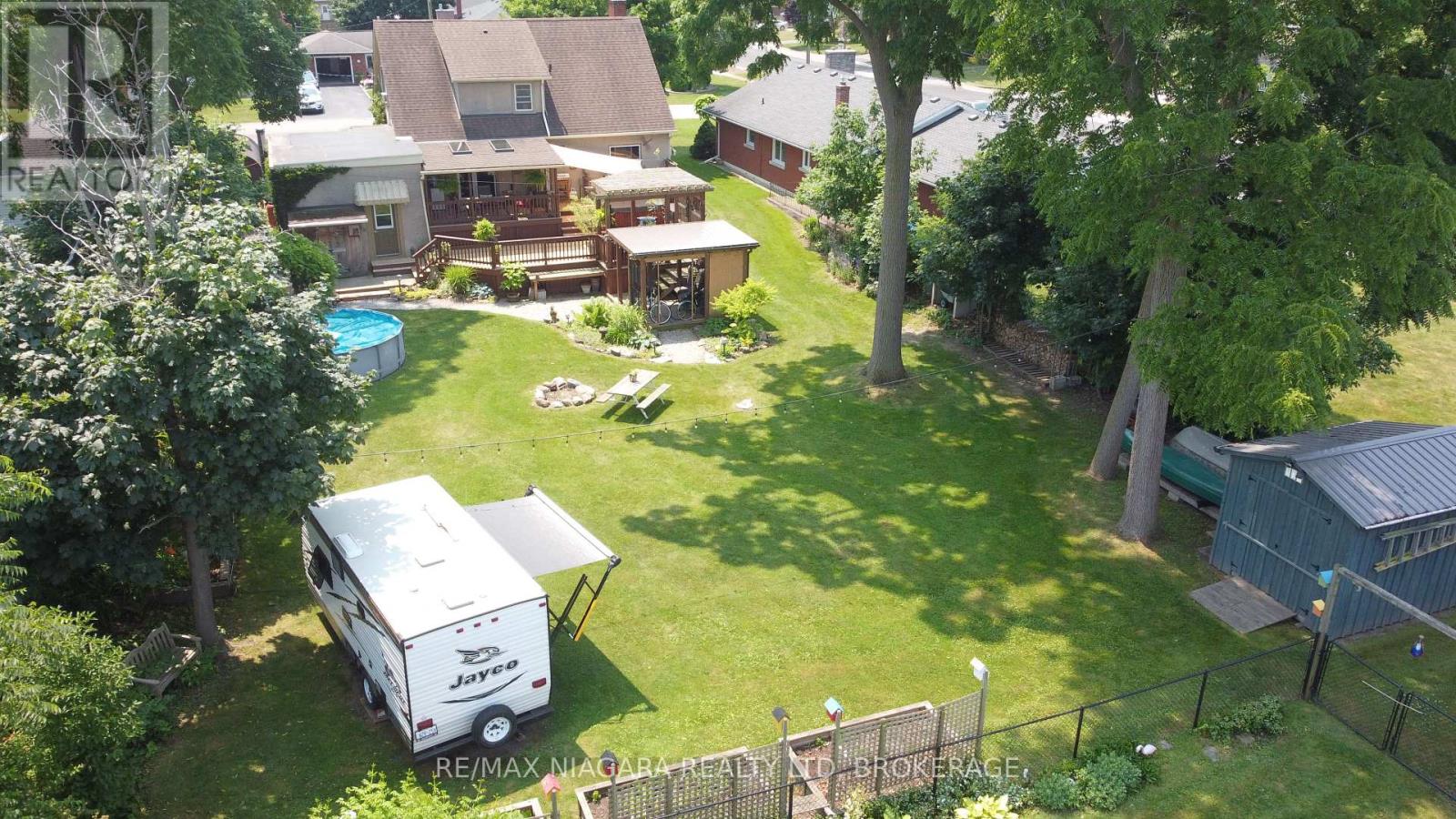 Rear yard access for vehicles/trailers