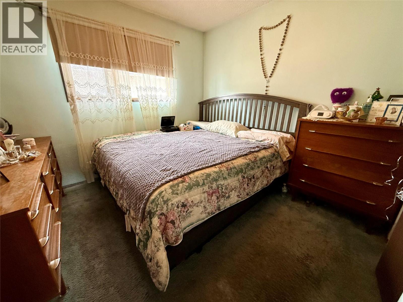 502 5th Avenue, Castlegar