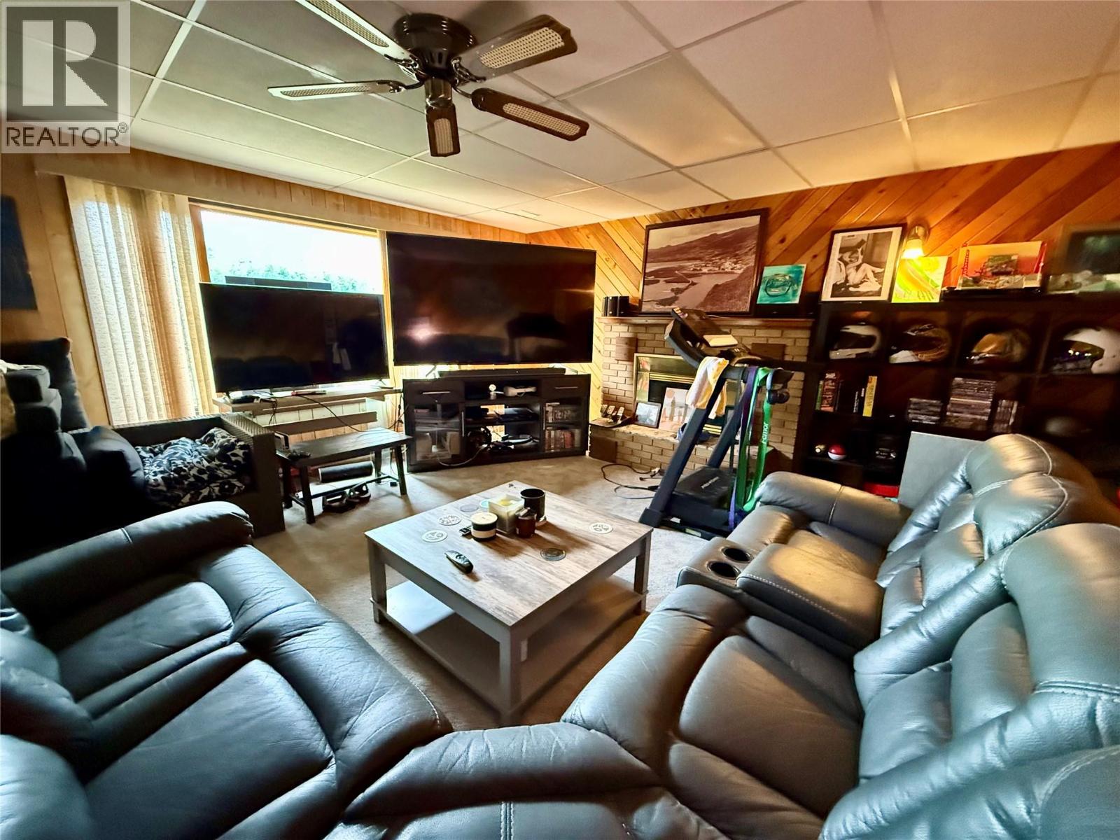 502 5th Avenue, Castlegar