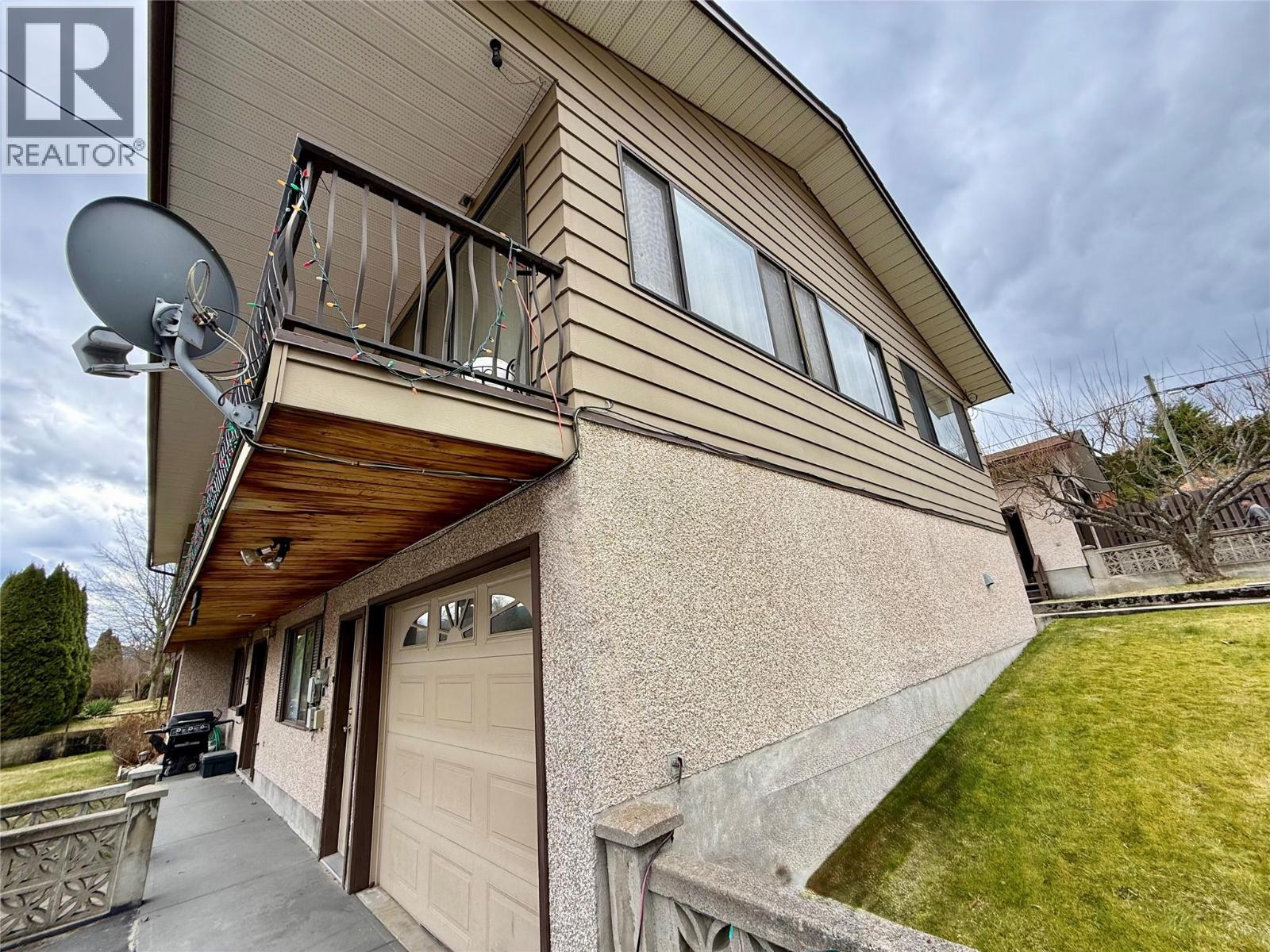 502 5th Avenue, Castlegar