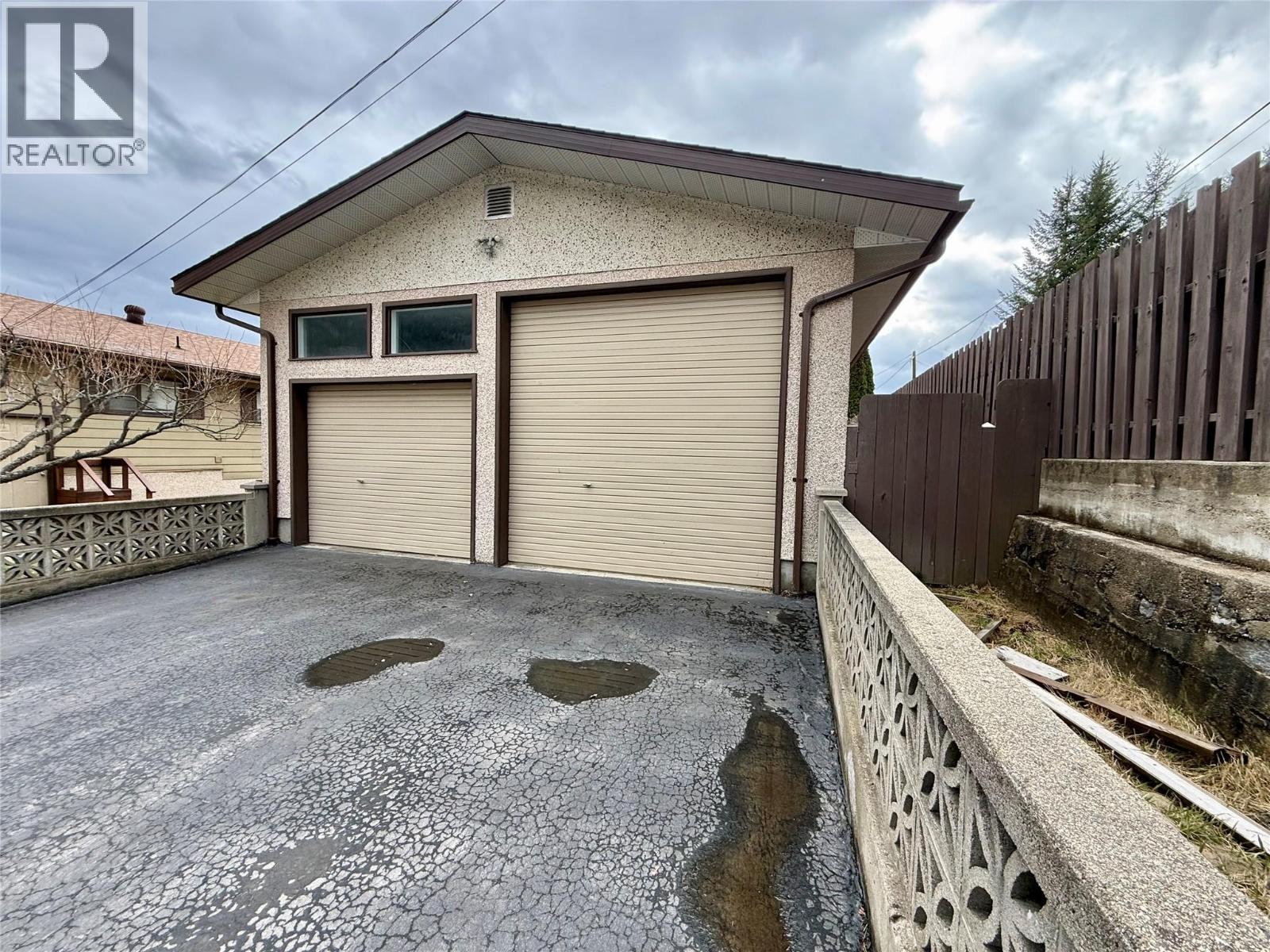 502 5th Avenue, Castlegar