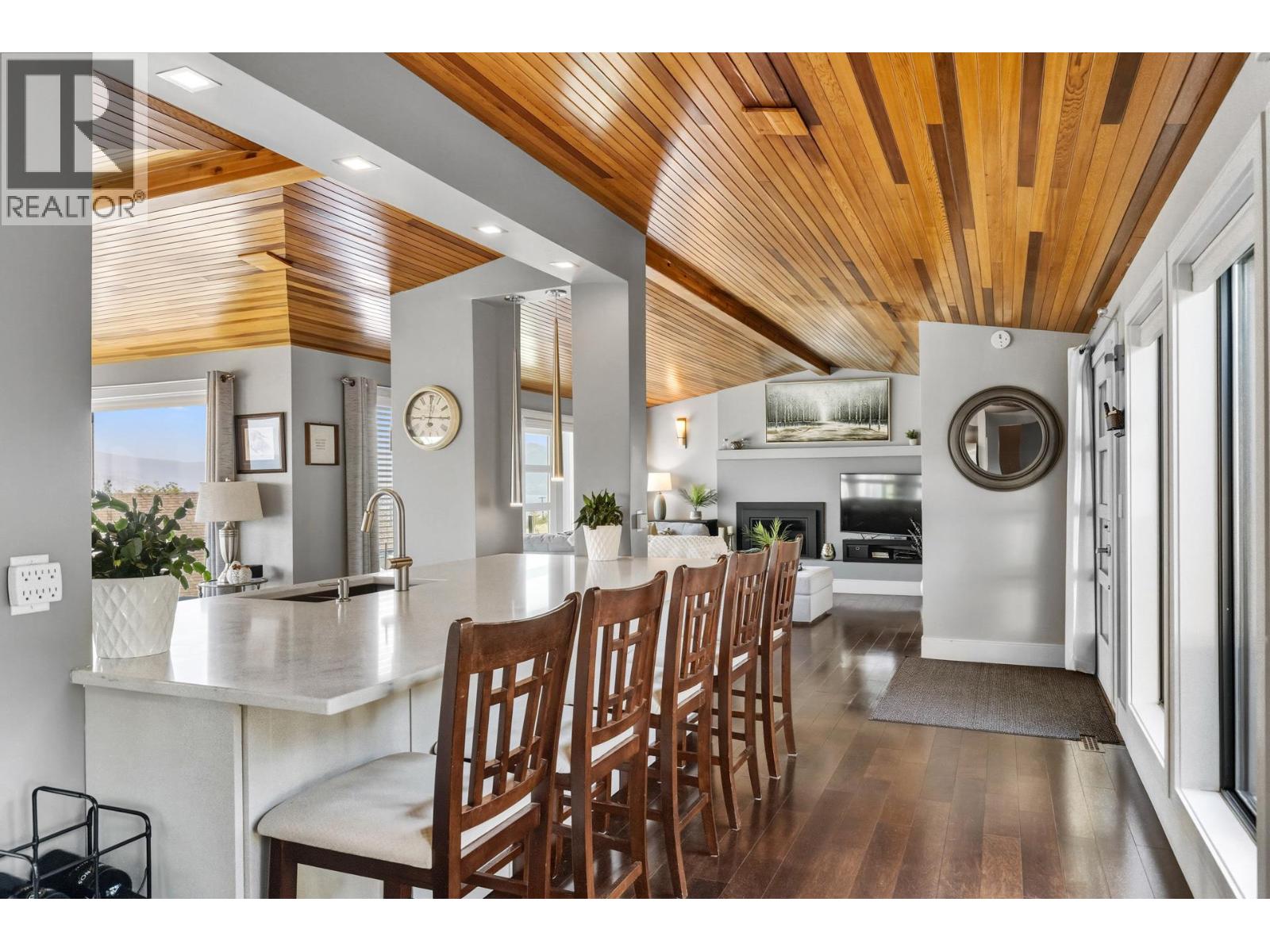 6555 Sherburn Road, Peachland