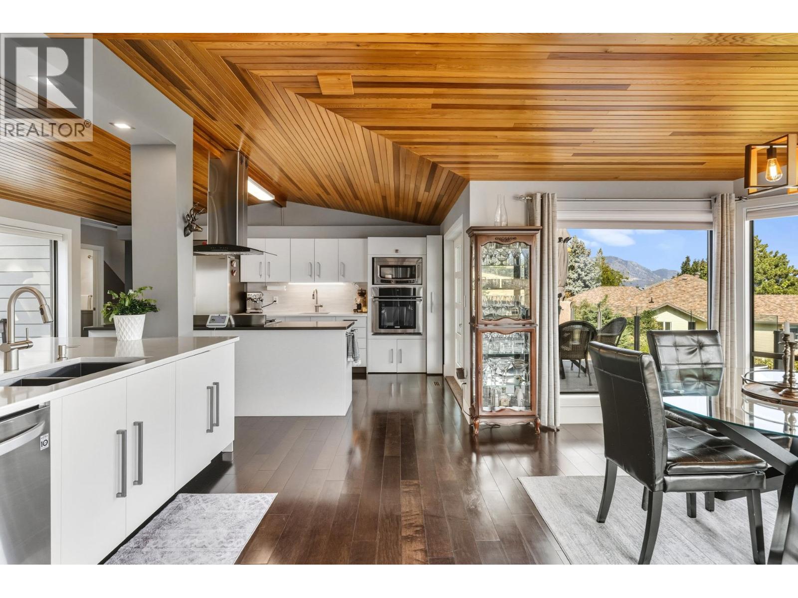 6555 Sherburn Road, Peachland