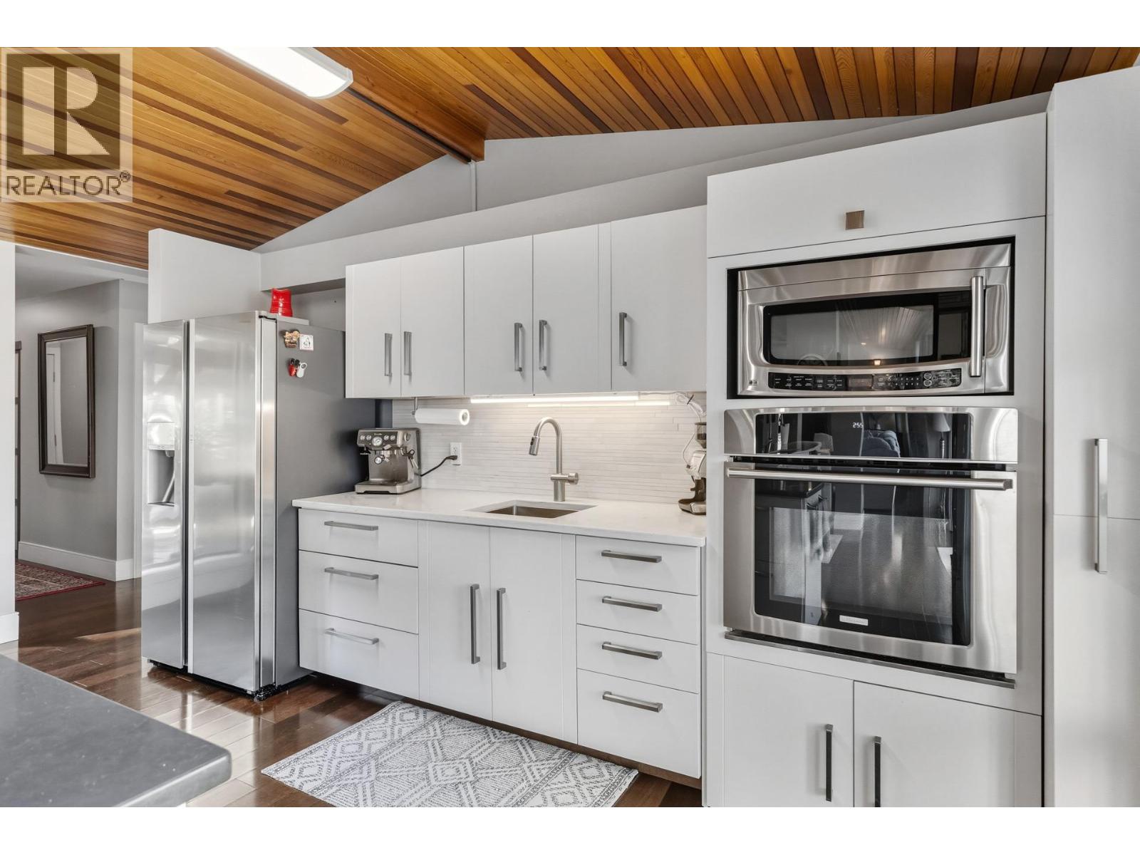 6555 Sherburn Road, Peachland