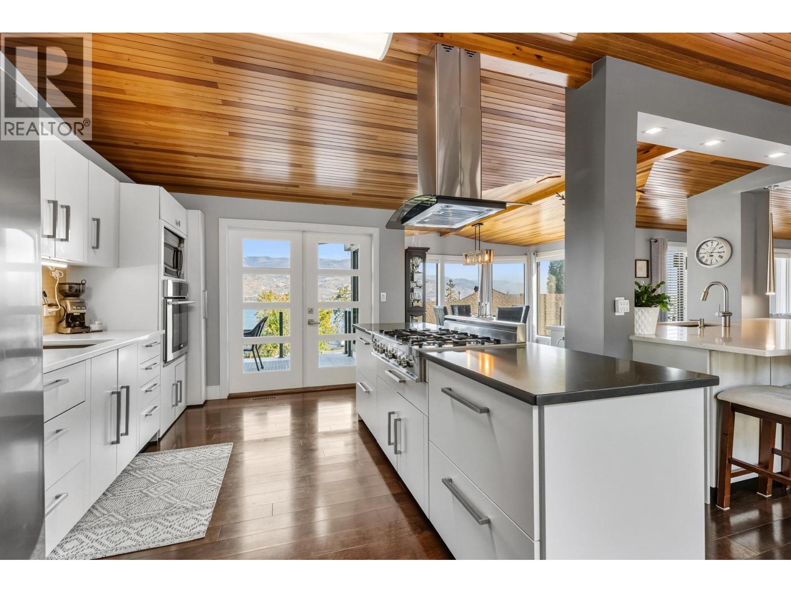 6555 Sherburn Road, Peachland