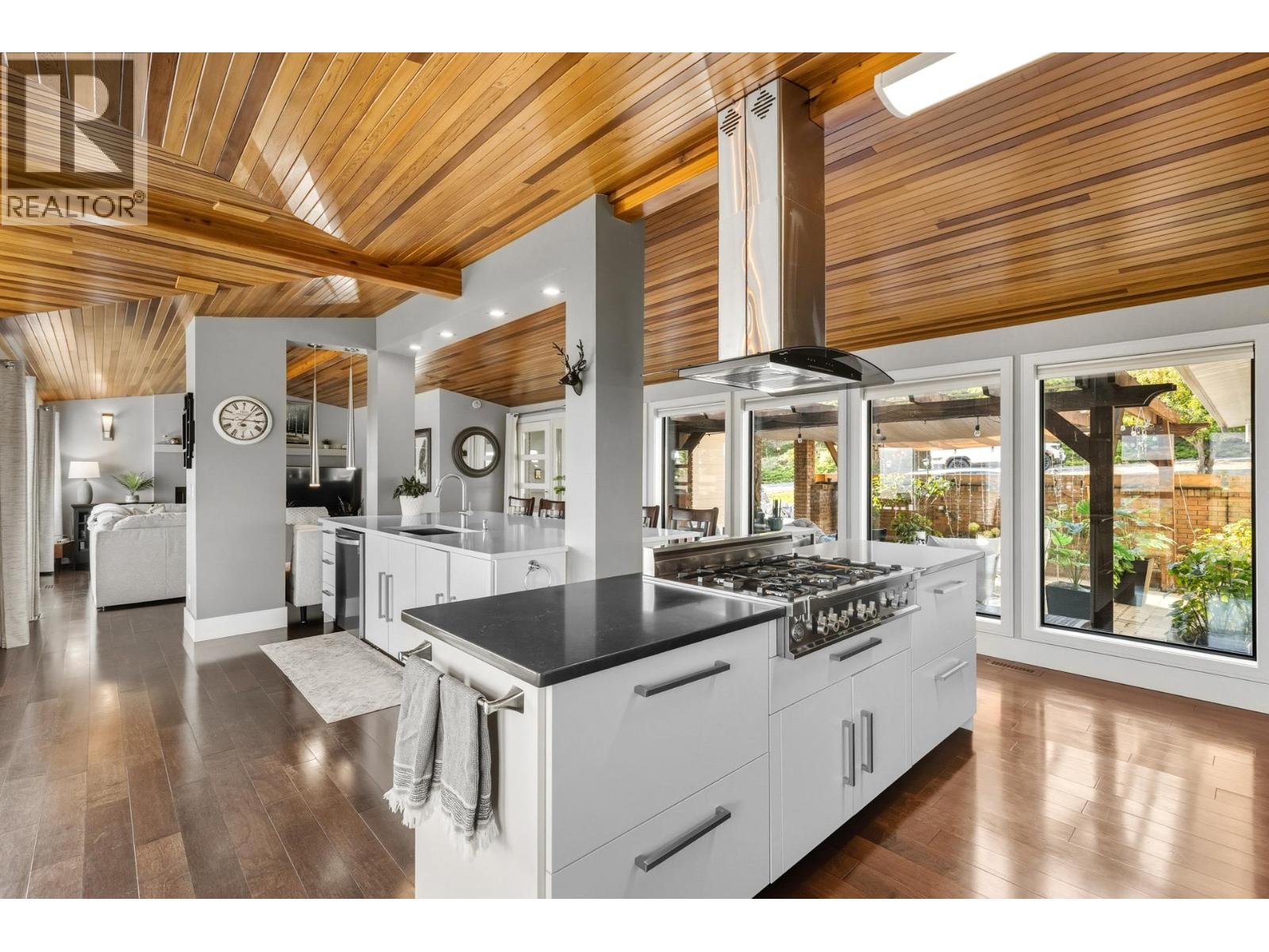 6555 Sherburn Road, Peachland