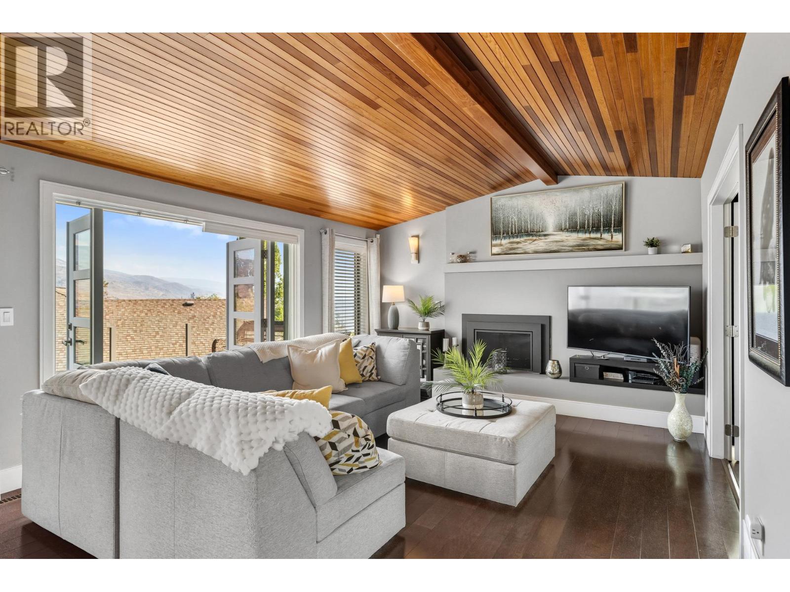 6555 Sherburn Road, Peachland