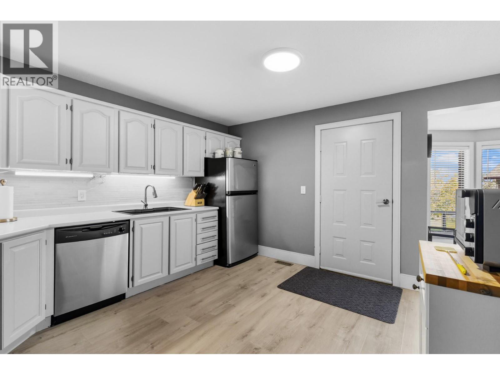 6555 Sherburn Road, Peachland