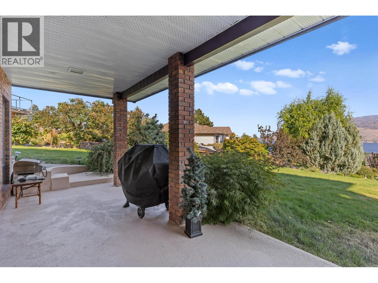 6555 Sherburn Road, Peachland