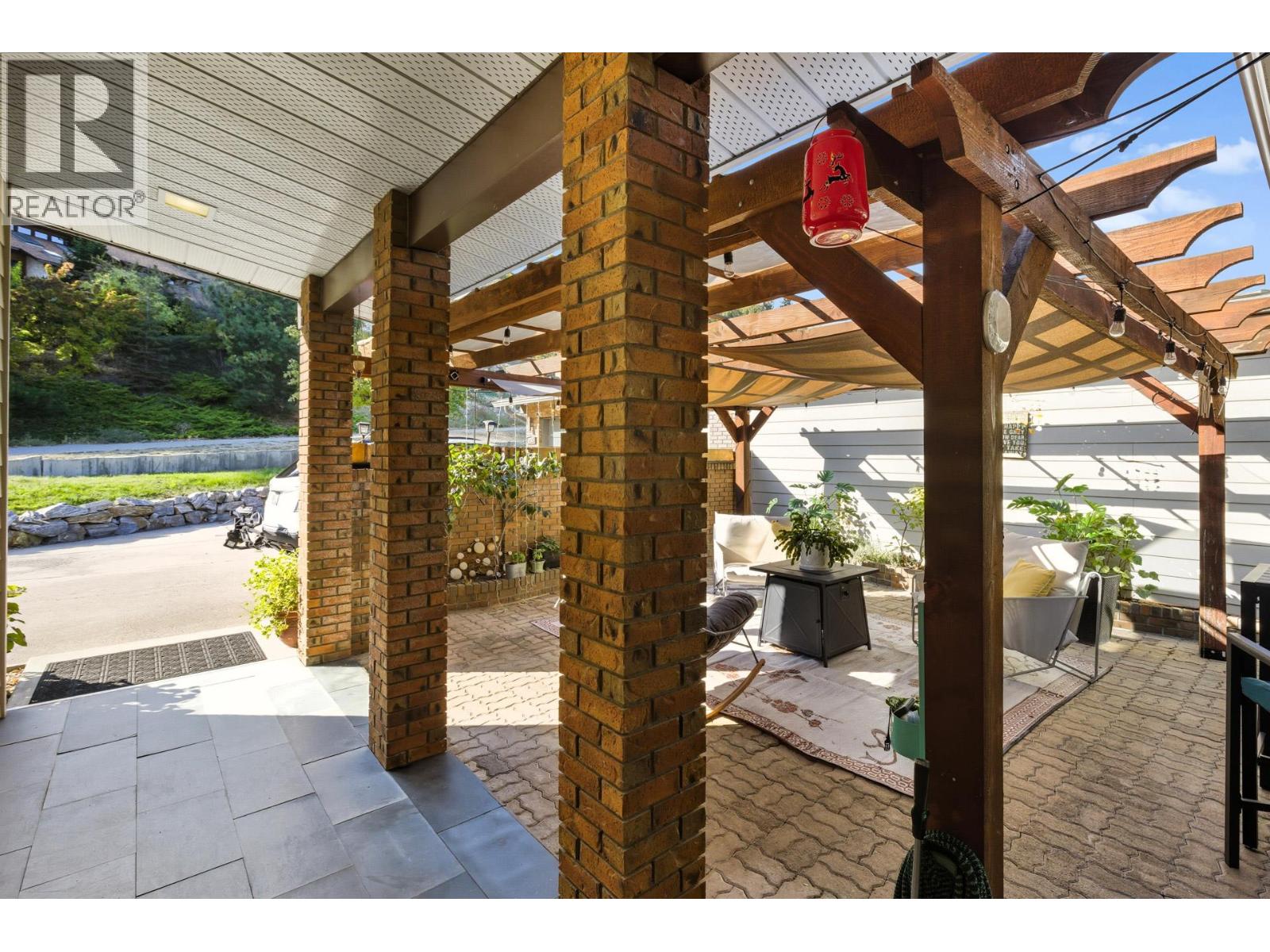 6555 Sherburn Road, Peachland