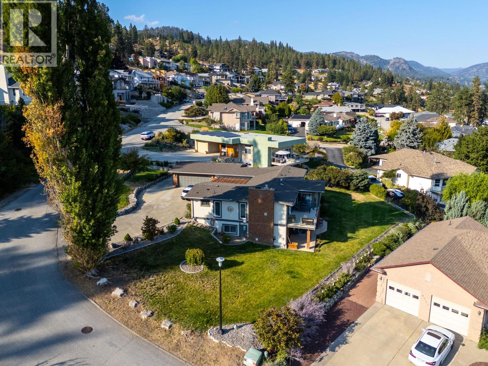 6555 Sherburn Road, Peachland