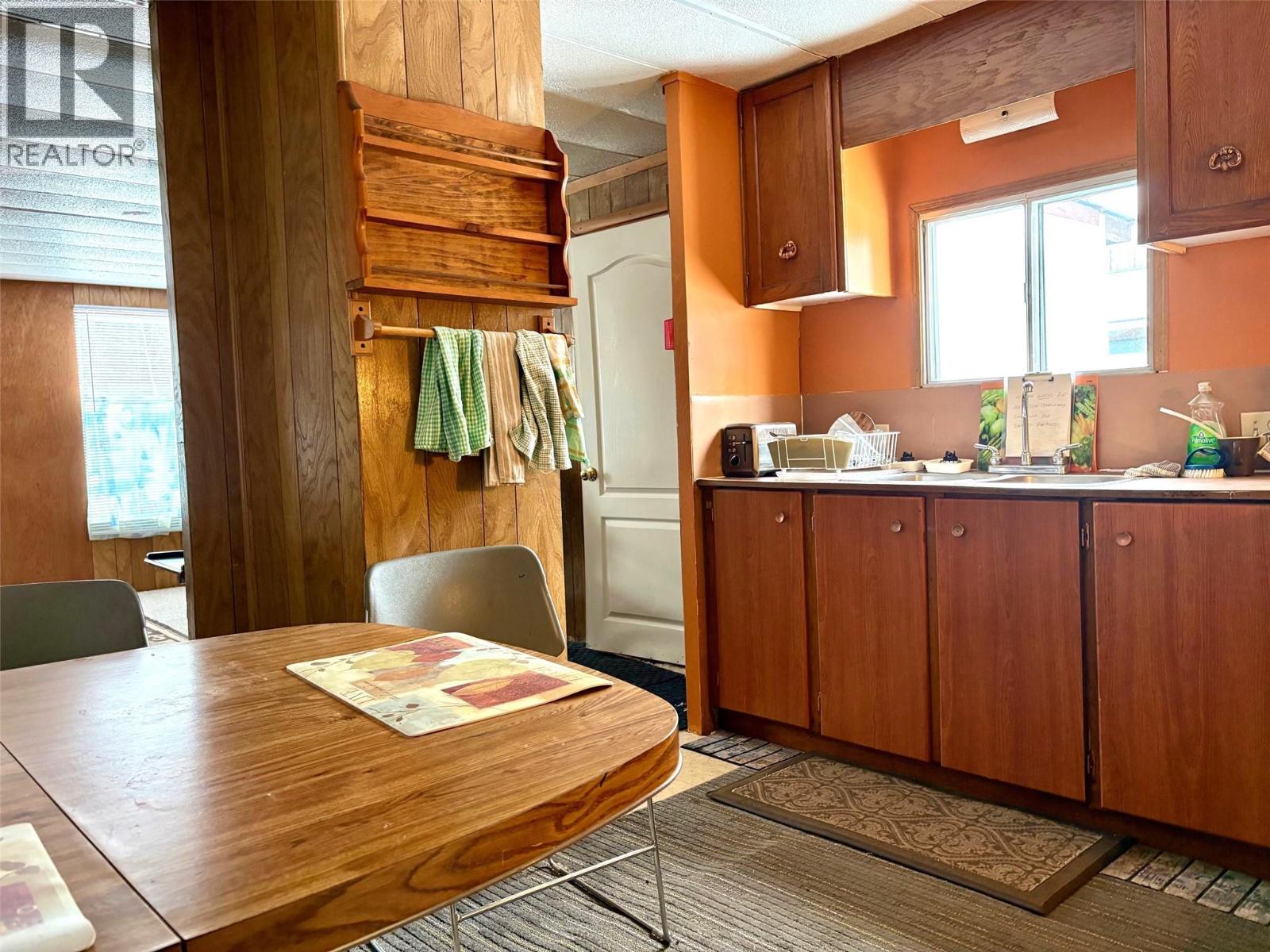  437 WILDWOOD Road, Clearwater