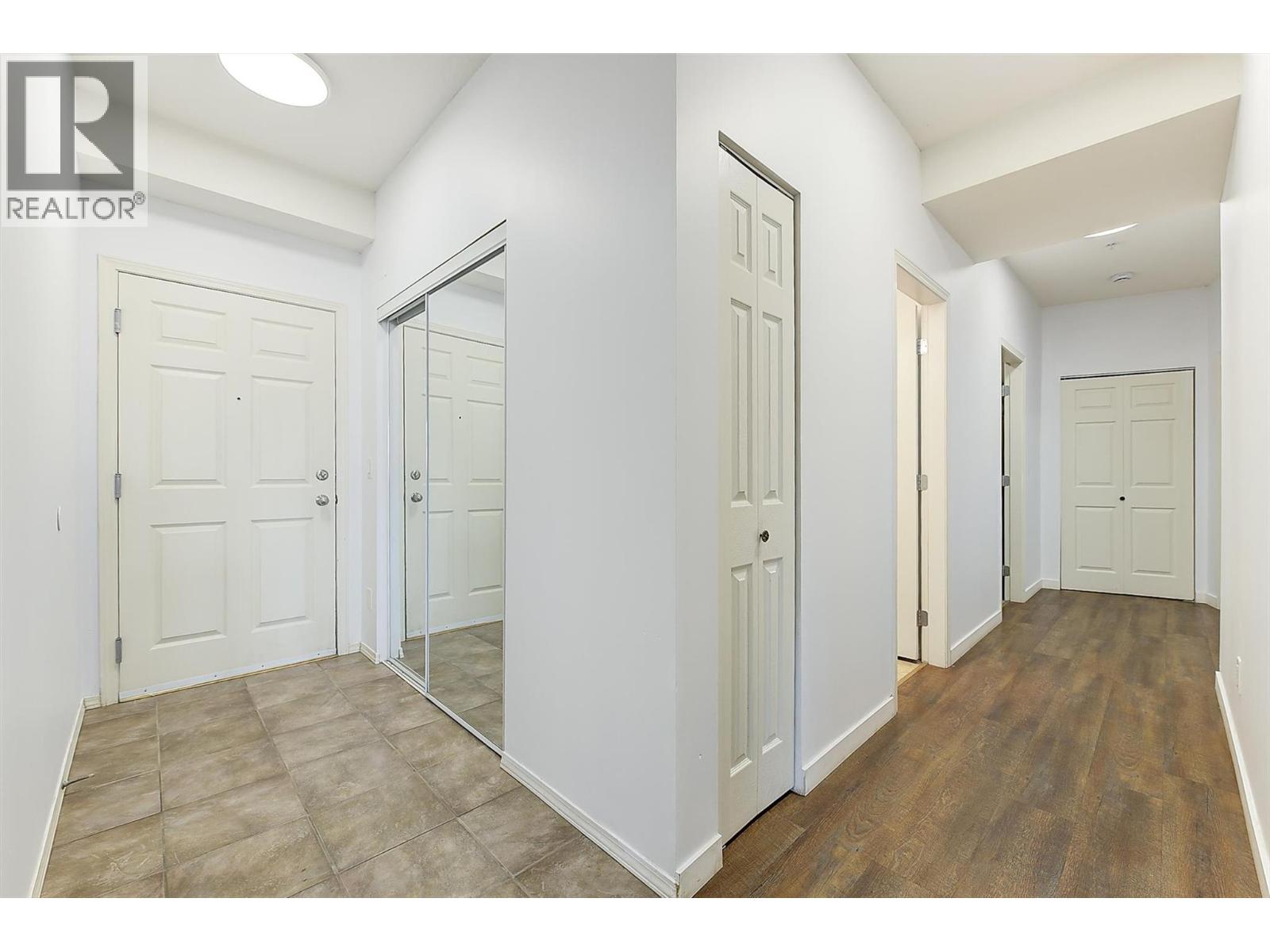 250 Hollywood Road S Unit# 206, Kelowna