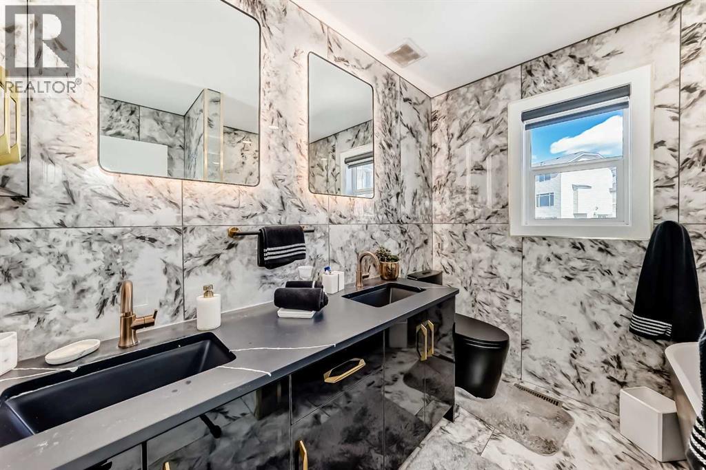 Single Family House for Sale in  Rocky Ridge View NW Rocky Ridge Calgary 