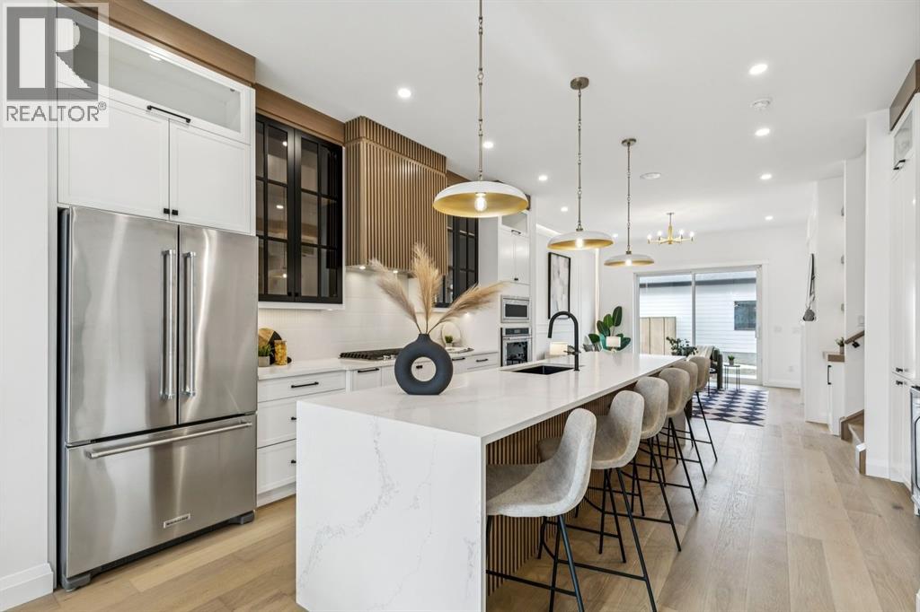 Single Family House for Sale in   Street Parkdale Calgary 