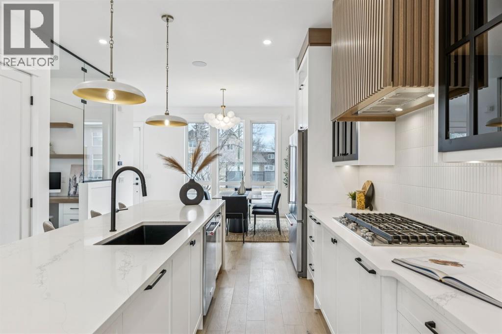 Single Family House for Sale in   Street Parkdale Calgary 