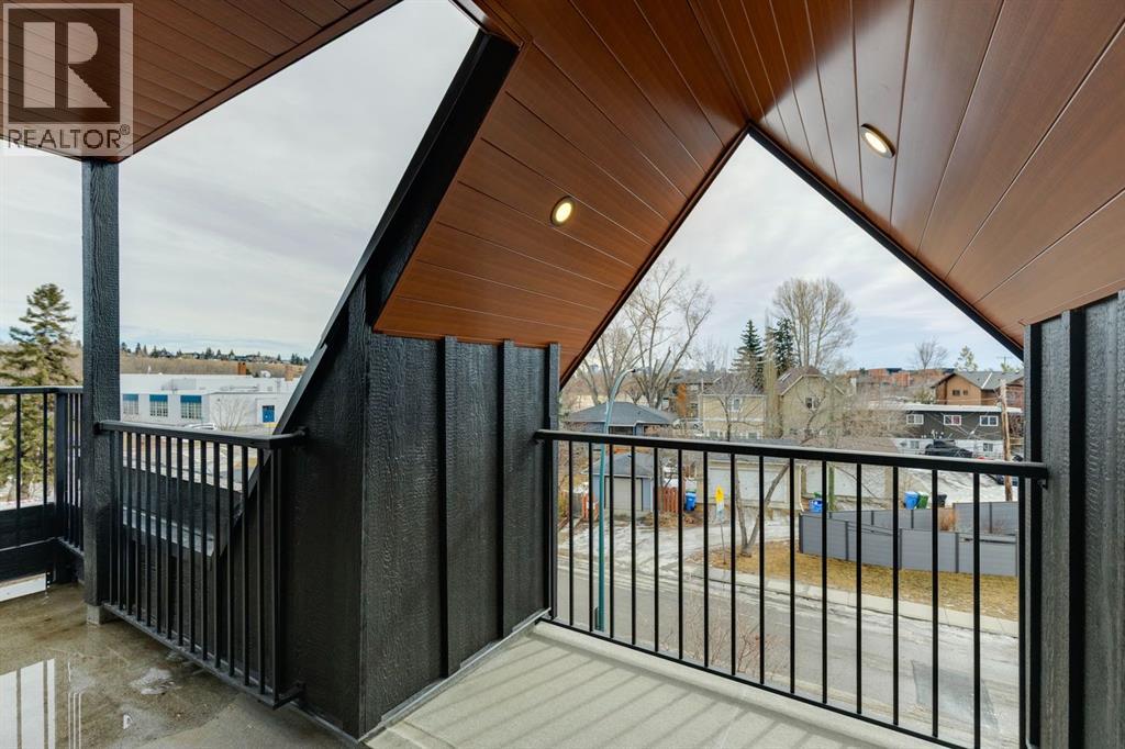 Single Family House for Sale in   Street Parkdale Calgary 