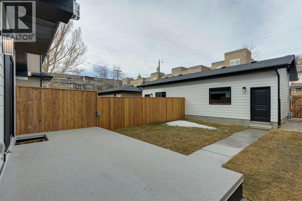 Single Family House for Sale in   Street Parkdale Calgary 