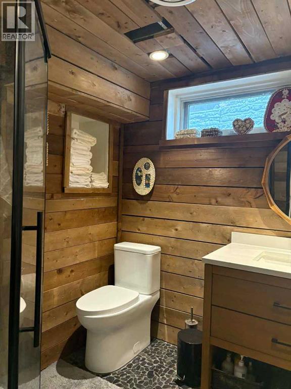 Single Family House Bungalow for Sale in  Windermere Road SW Wildwood Calgary 