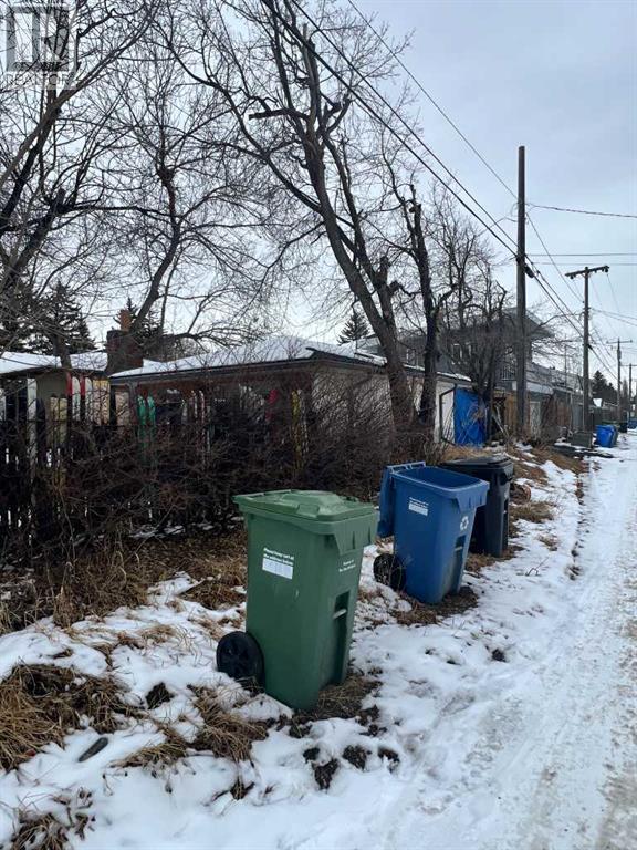 Single Family House Bungalow for Sale in  Windermere Road SW Wildwood Calgary 
