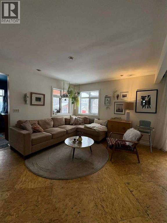 Single Family House Bungalow for Sale in  Windermere Road SW Wildwood Calgary 