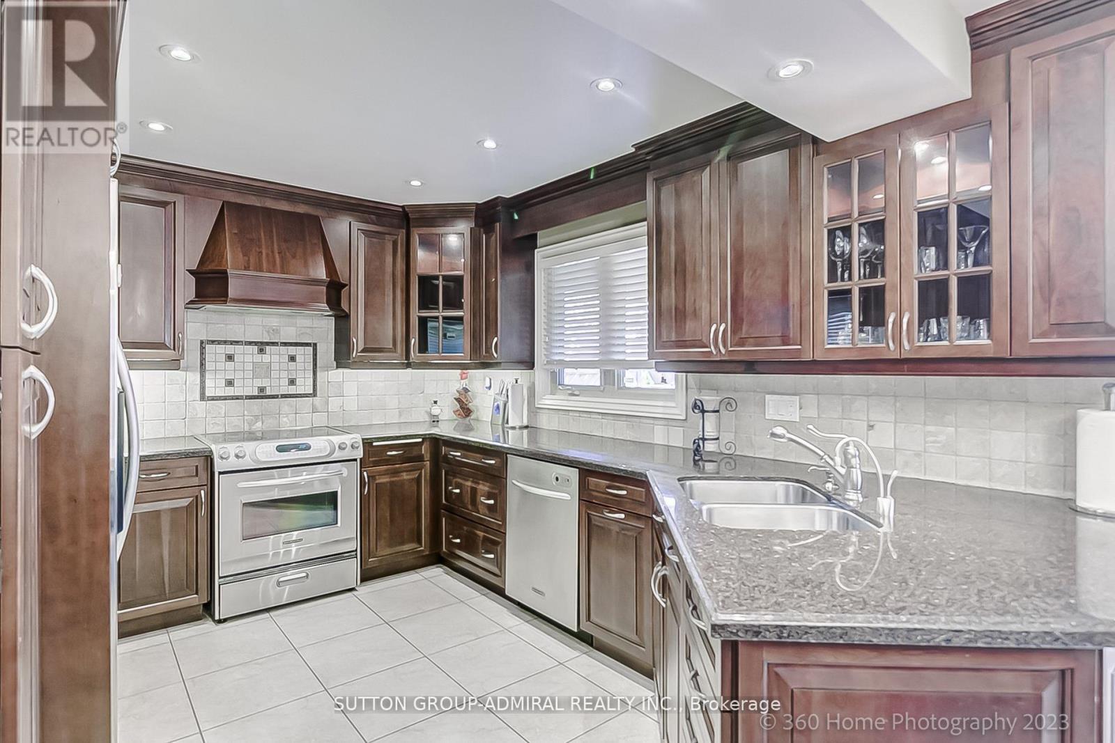 193 WIGWOSS DRIVE - 8