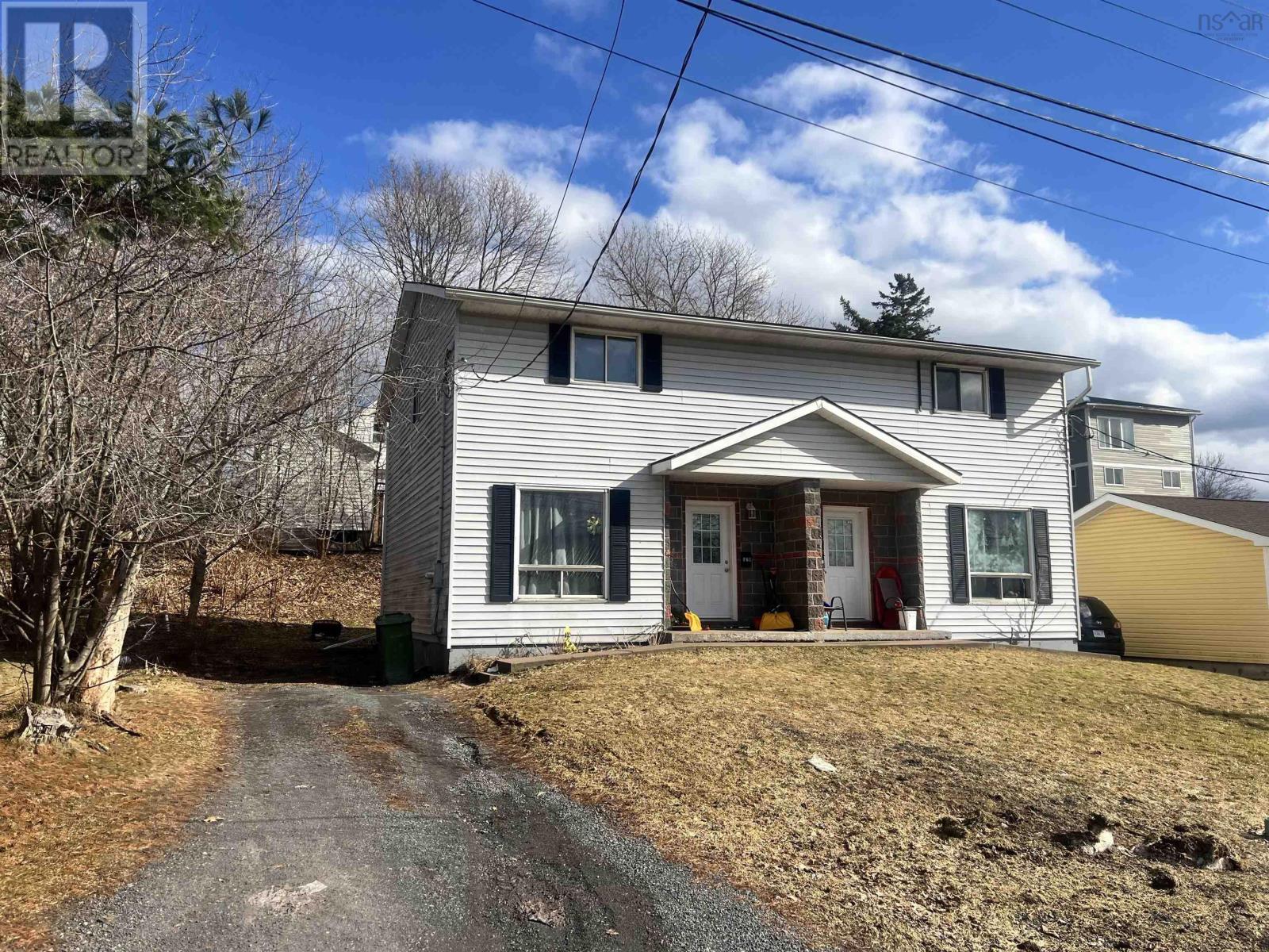 Property 1 of 4 of 520/526 Pleasant Street