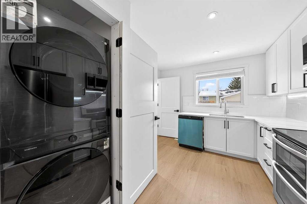 Single Family House Bungalow for Sale in  Aberdare Crescent NE Abbeydale Calgary 