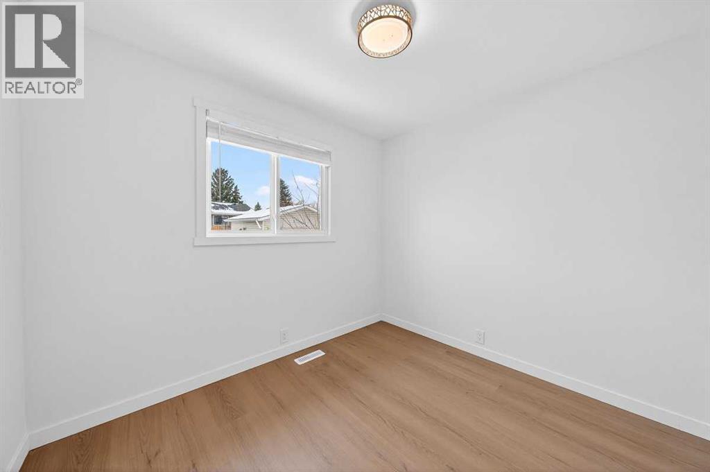 Single Family House Bungalow for Sale in  Aberdare Crescent NE Abbeydale Calgary 