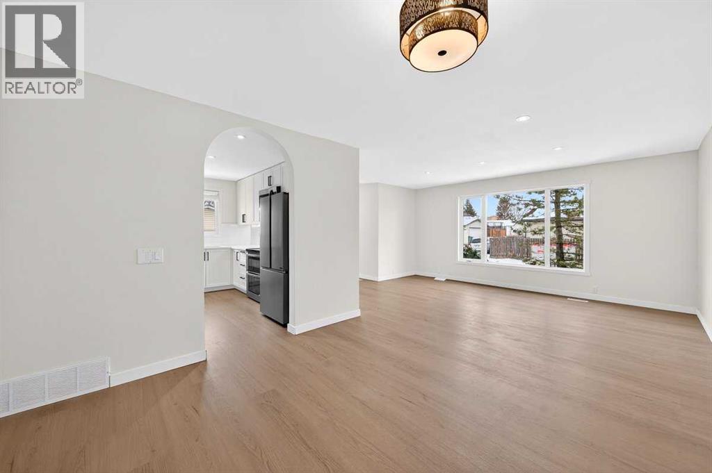 Single Family House Bungalow for Sale in  Aberdare Crescent NE Abbeydale Calgary 