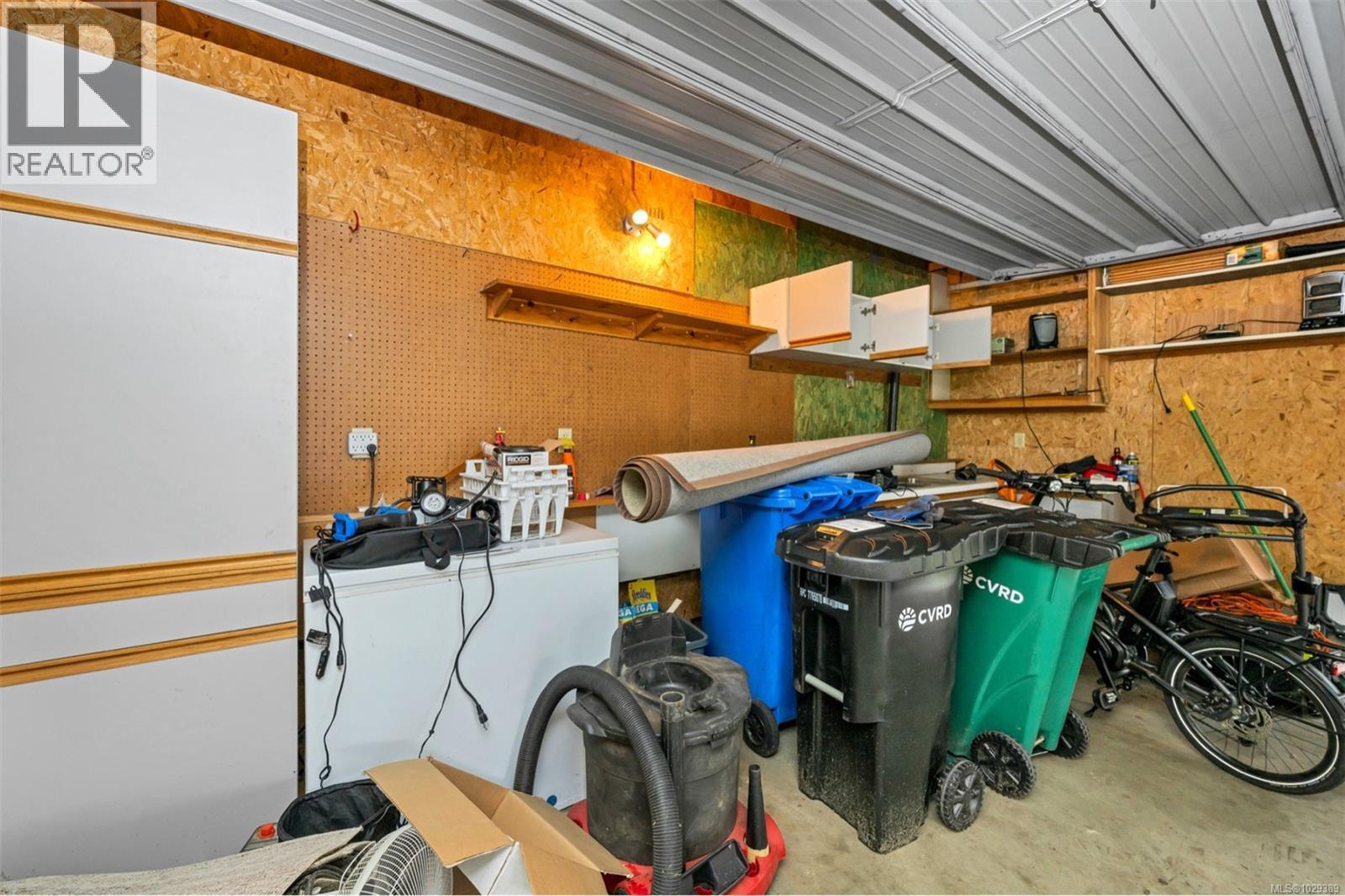 2392 ROBERTSON RD - 31