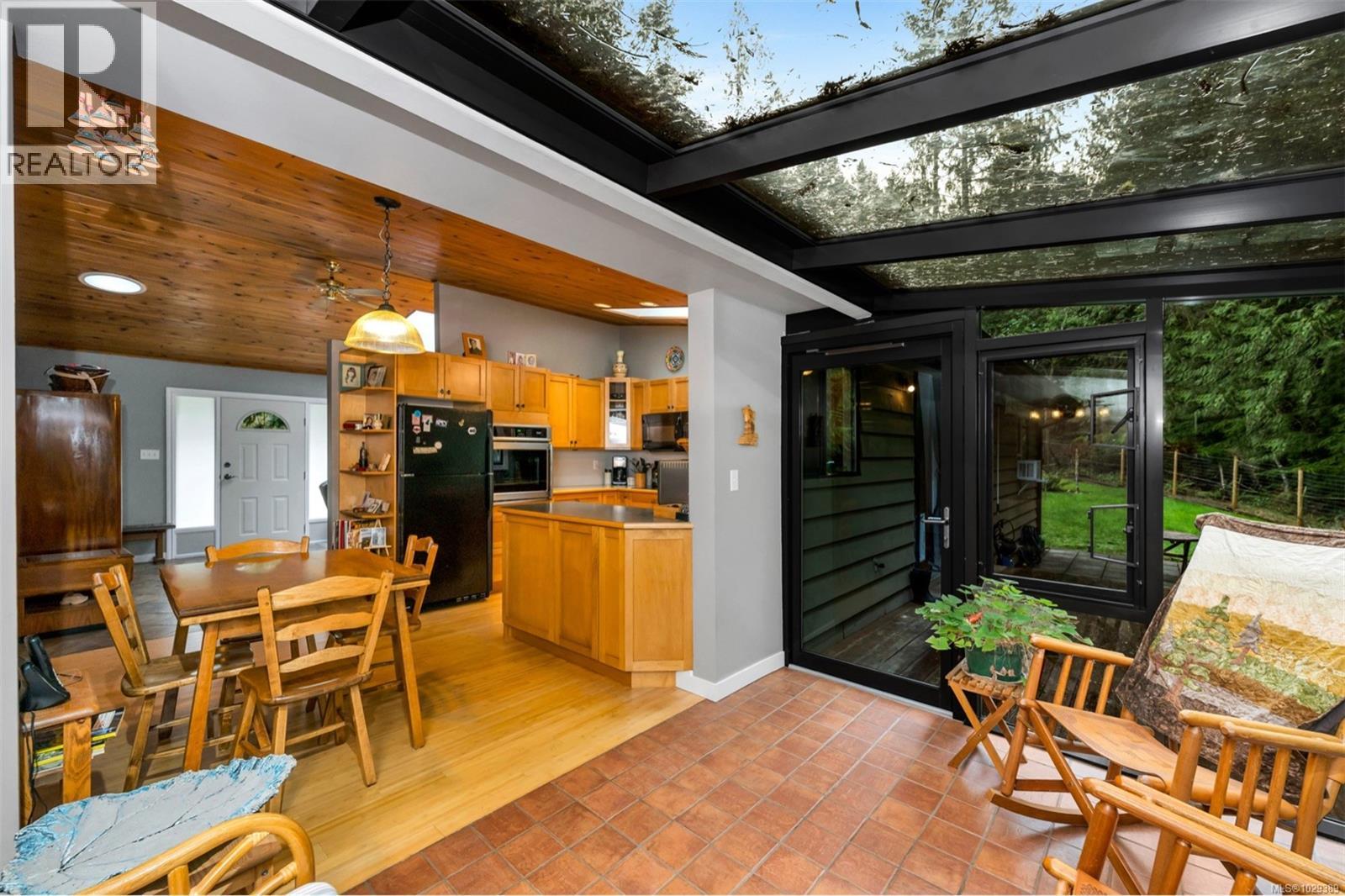 2392 ROBERTSON RD - 4