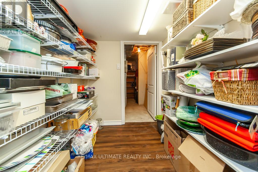 2589 TRIDENT AVENUE - 18
